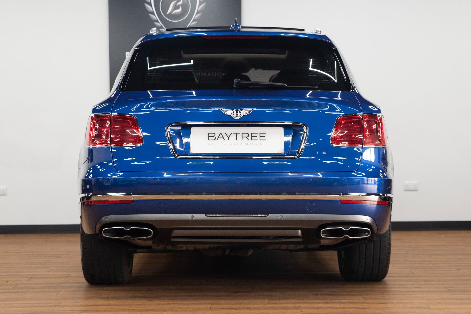 USED 2018 BENTLEY BENTAYGA 4.0 V8 