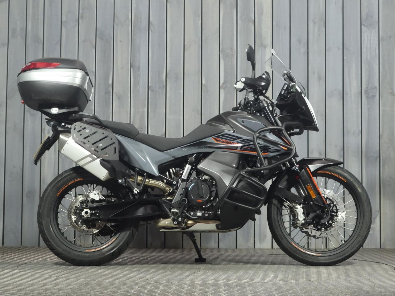 KTM 890 ADVENTURE
