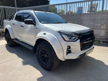 View our ISUZU D-MAX