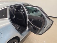 USED 2016 66 VOLVO V40 2.0 D3 R-Design Pro Hatchback 5dr Diesel Auto Euro 6 (s/s) (150 ps) 