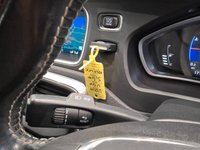 USED 2016 66 VOLVO V40 2.0 D3 R-Design Pro Hatchback 5dr Diesel Auto Euro 6 (s/s) (150 ps) 