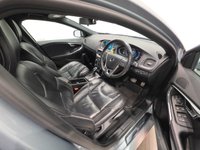 USED 2016 66 VOLVO V40 2.0 D3 R-Design Pro Hatchback 5dr Diesel Auto Euro 6 (s/s) (150 ps) 
