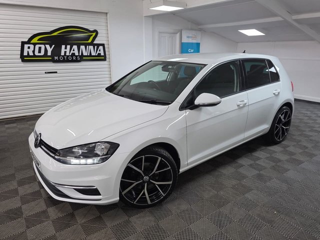 View our VOLKSWAGEN GOLF
