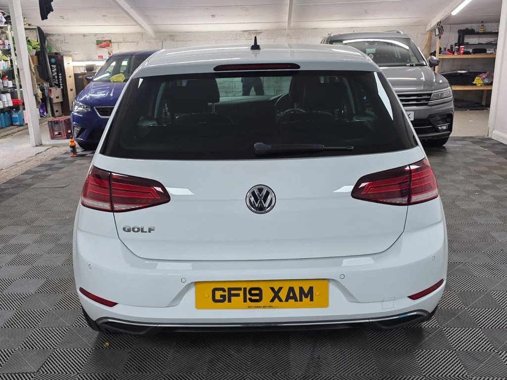 USED 2019 19 VOLKSWAGEN GOLF 1.6 TDI Match Hatchback 5dr Diesel DSG Euro 6 (s/s) (115 ps) 1 Owner - SatNav - Parking Sensors!