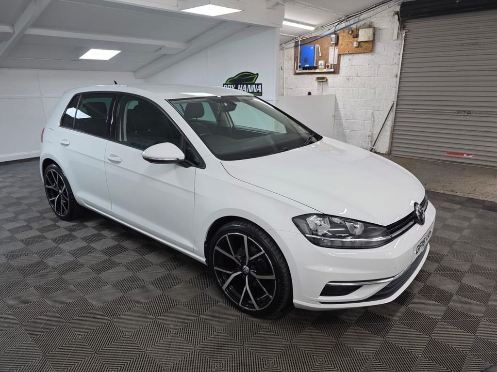 USED 2019 19 VOLKSWAGEN GOLF 1.6 TDI Match Hatchback 5dr Diesel DSG Euro 6 (s/s) (115 ps) 1 Owner - SatNav - Parking Sensors!