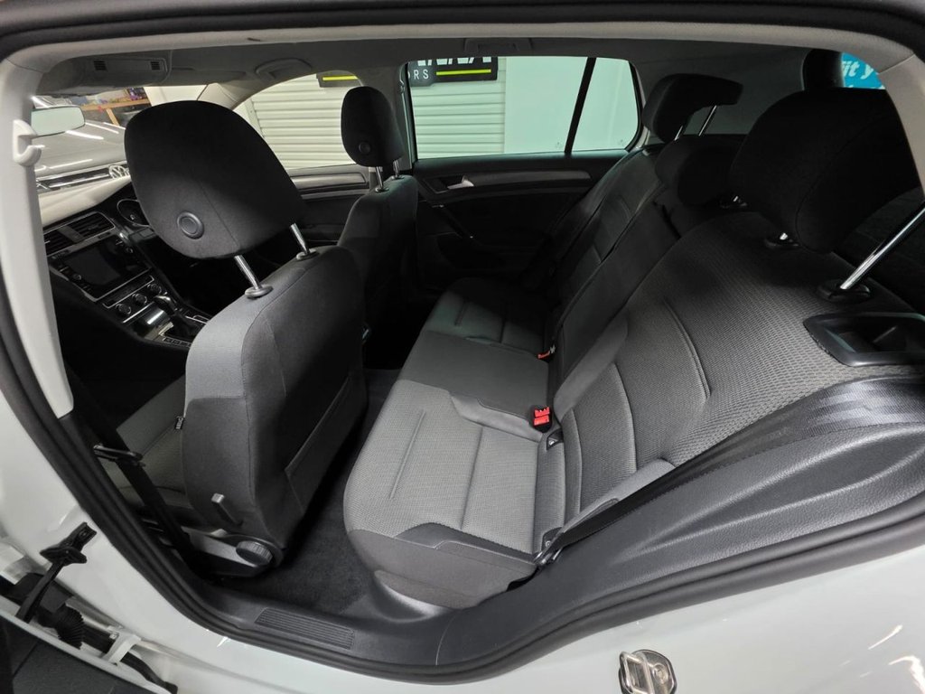 USED 2019 19 VOLKSWAGEN GOLF 1.6 TDI Match Hatchback 5dr Diesel DSG Euro 6 (s/s) (115 ps) 1 Owner - SatNav - Parking Sensors!