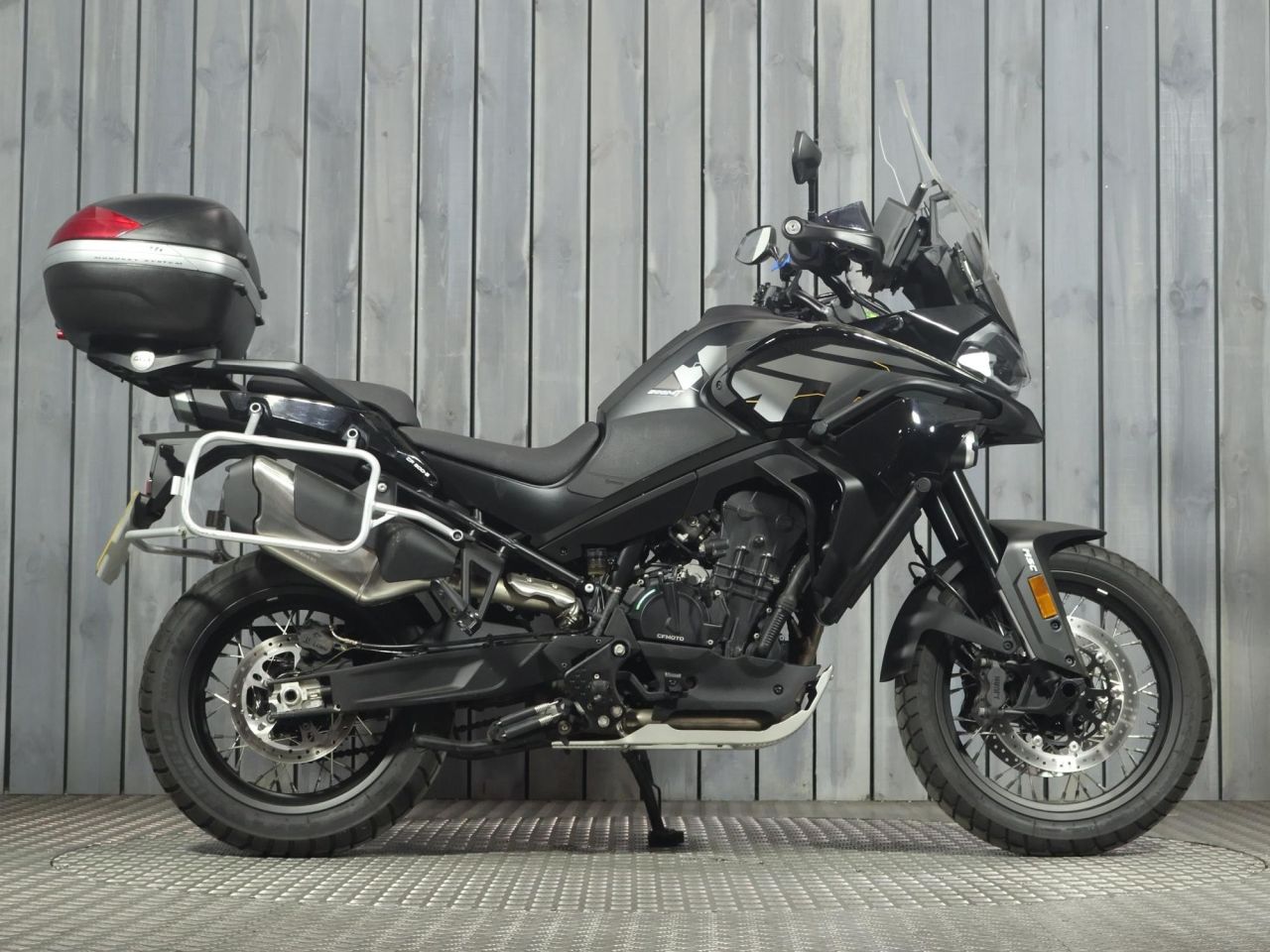 CFMOTO 800 MT Explore Edition