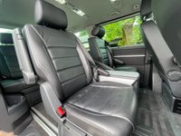 USED 2017 66 VOLKSWAGEN CARAVELLE 2.0 TDI BlueMotion Tech Executive MPV 5dr Diesel DSG Euro 6 (s/s) (150 ps) Caravelle, 150 BHP, 7 Seat