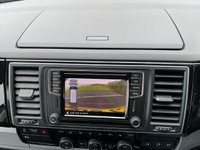 USED 2017 66 VOLKSWAGEN CARAVELLE 2.0 TDI BlueMotion Tech Executive MPV 5dr Diesel DSG Euro 6 (s/s) (150 ps) Caravelle, 150 BHP, 7 Seat