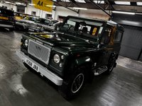 USED 1999 V LAND ROVER DEFENDER 90 2.5 TD5 Hard Top SUV Diesel Manual SWB (127 bhp) 7 SEATS  1999 LANDROVER DEFENDER 90 COUNTY 2.5 TD5 - 7 SEATS - HERITAGE LOOK - NEEDS SOME TLC - LONG MOT
