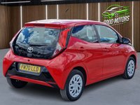 USED 2020 70 TOYOTA AYGO 1.0 VVT-i x-play Hatchback 5dr Petrol x-shift Euro 6 (Safety Sense) (71 ps) +++SAME DAY/NEXT DAY DELIVERY AVAILABLE+++