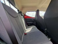 USED 2020 70 TOYOTA AYGO 1.0 VVT-i x-play Hatchback 5dr Petrol x-shift Euro 6 (Safety Sense) (71 ps) +++SAME DAY/NEXT DAY DELIVERY AVAILABLE+++