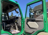 USED 2015 64 DAF LF 2015 DAF LF-250 Skip Loader 