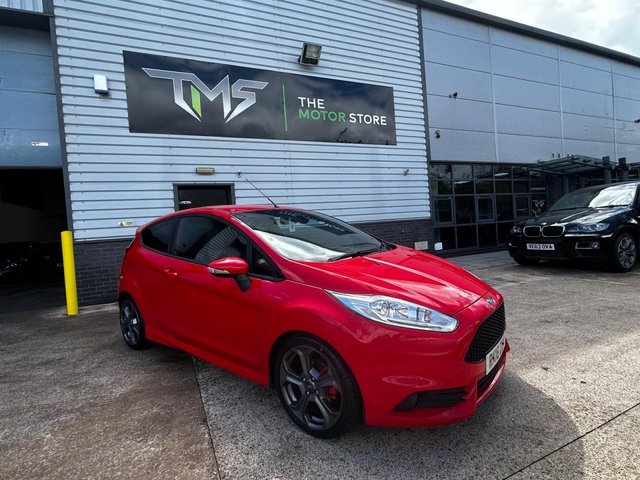 2016 16 FORD FIESTA 1.6T EcoBoost ST-2 Hatchback 3dr Petrol Manual Euro 6 (182 ps) ZERO DEPOSIT FINANCE FROM 8.99% APR