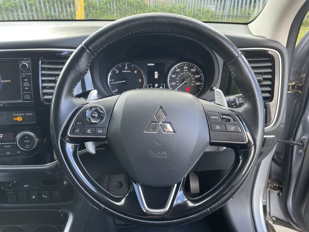 USED 2017 17 MITSUBISHI OUTLANDER 2.2 DI-D 4 SUV 5dr Diesel Auto 4WD Euro 6 (147 ps) 7 Seats, 360 Camera
