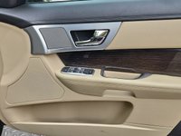 USED 2015 15 JAGUAR XF 2.2d Luxury Saloon 4dr Diesel Auto Euro 5 (s/s) (163 ps) 