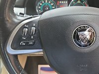 USED 2015 15 JAGUAR XF 2.2d Luxury Saloon 4dr Diesel Auto Euro 5 (s/s) (163 ps) 