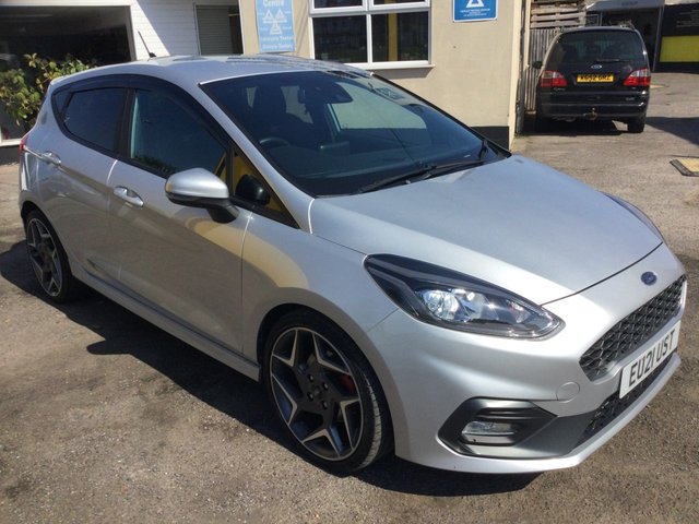 View our FORD FIESTA