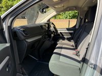 USED 2020 20 TOYOTA PROACE VERSO 1.5D Shuttle Medium EURO 6 (9 Seat) (120 ps) L1 H1 SWB MINI BUS MPV PRIVACY+1 OWNER+CLIMATE+A/C+