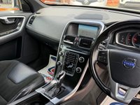 USED 2015 15 VOLVO XC60 2.0 D4 R-Design Nav SUV 5dr Diesel Geartronic Euro 6 (s/s) (181 ps) 8 SERVICES INC + AUTO + R-DESIGN
