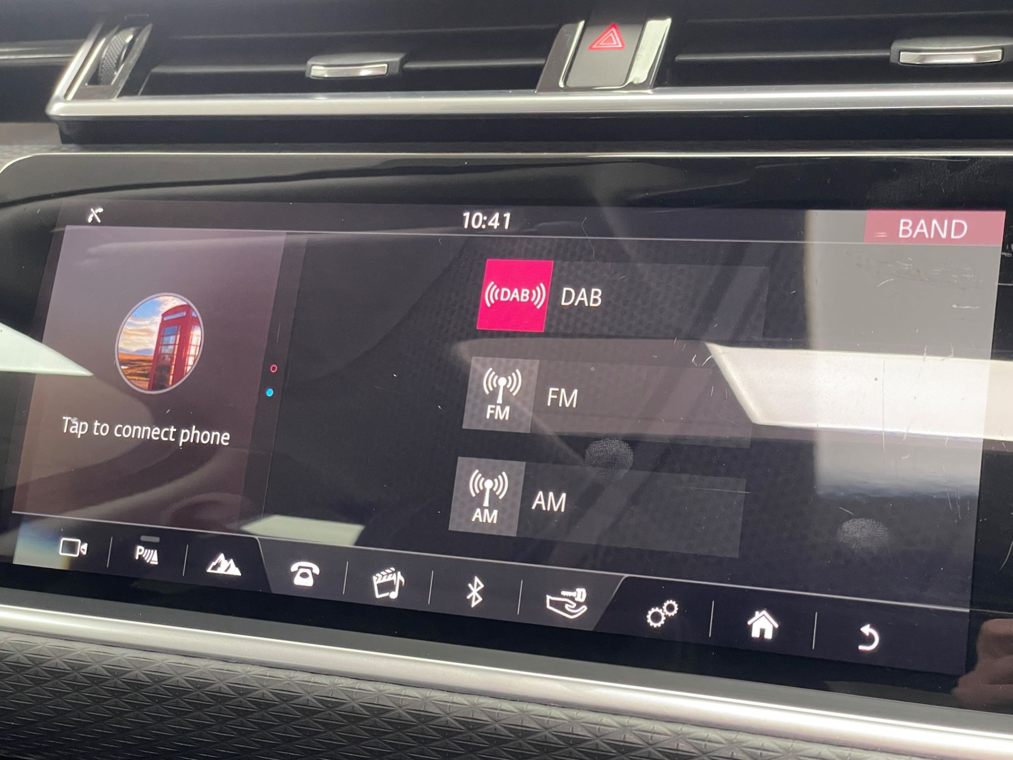 USED 2018 68 LAND ROVER RANGE ROVER VELAR 2.0 D180 SUV 5dr Diesel Auto 4WD Euro 6 (s/s) (180 ps) 
