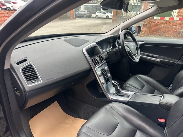 View our VOLVO XC60