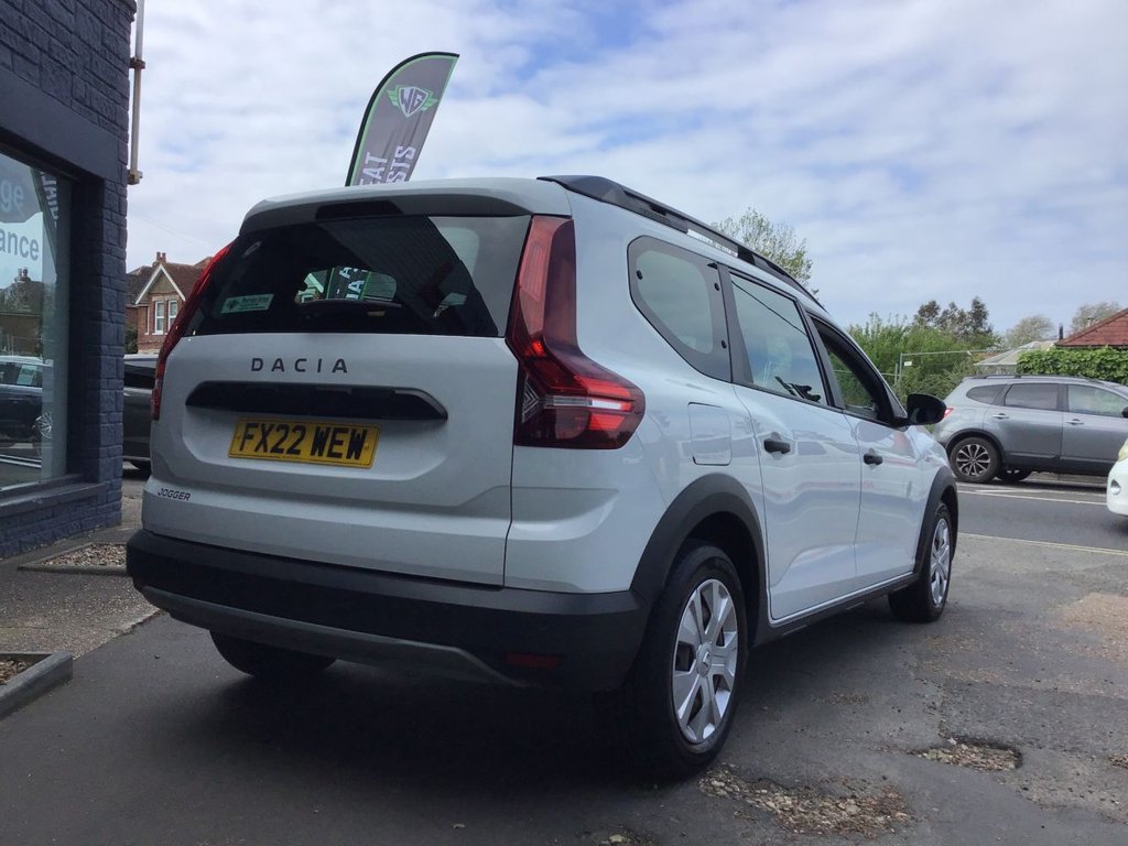 USED 2022 22 DACIA JOGGER 1.0 TCe Essential MPV 5dr Petrol Manual Euro 6 (s/s) (110 ps) 