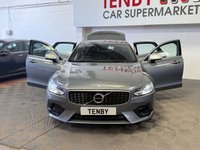 USED 2019 19 VOLVO S90 2.0 T4 R-Design Plus Saloon 4dr Petrol Auto Euro 6 (s/s) (190 ps) 