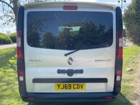 USED 2019 69 RENAULT TRAFIC 2.0 dCi ENERGY 28 Business Panel Van 5dr Diesel Manual SWB Standard Roof Euro 6 (s/s) (120 ps) + Only 26,172 MIles + 2.0 Diesel +