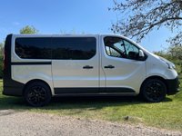 USED 2019 69 RENAULT TRAFIC 2.0 dCi ENERGY 28 Business Panel Van 5dr Diesel Manual SWB Standard Roof Euro 6 (s/s) (120 ps) + Only 26,172 MIles + 2.0 Diesel +