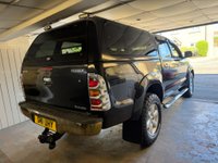 USED 2011 11 TOYOTA HILUX 3.0 D-4D Invincible 4WD Euro 5 4dr FULL SERVICE HISTORY