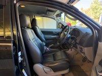 USED 2011 11 TOYOTA HILUX 3.0 D-4D Invincible 4WD Euro 5 4dr FULL SERVICE HISTORY