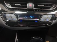 USED 2017 67 TOYOTA C-HR 1.8 VVT-h Dynamic SUV 5dr Petrol Hybrid CVT Euro 6 (s/s) (122 ps) WE GUARANTEE TO BEAT ANY 'WE BUY ANY CAR' VALUATION ON YOUR PART EXCHANGE