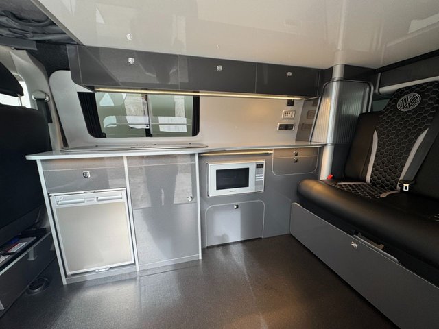 View our VOLKSWAGEN TRANSPORTER
