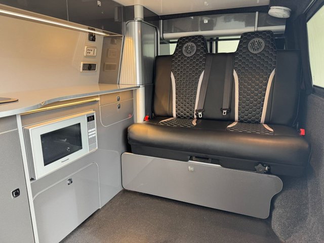 View our VOLKSWAGEN TRANSPORTER