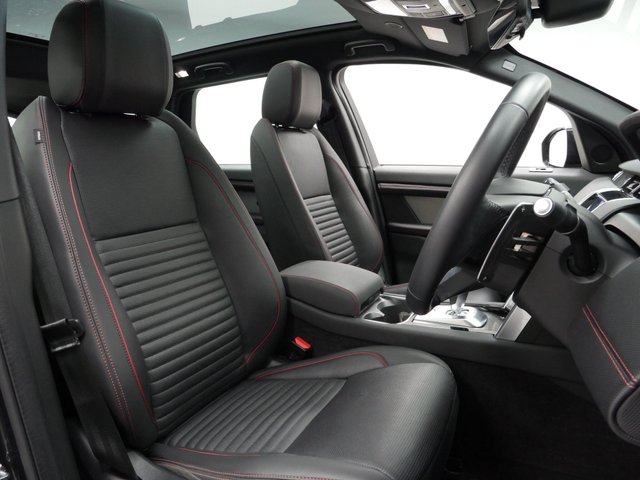 View our LAND ROVER DISCOVERY SPORT