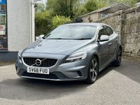 USED 2018 68 VOLVO V40 2.0 T2 GPF R-Design Nav Plus Hatchback 5dr Petrol Manual Euro 6 (s/s) (122 ps) 2 OWNERS FROM NEW+FULL SERVICE HISTORY+WINTER PACK+CRUISE CONTROL+FINANCE AVAILABLE