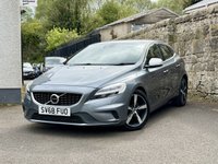 USED 2018 68 VOLVO V40 2.0 T2 GPF R-Design Nav Plus Hatchback 5dr Petrol Manual Euro 6 (s/s) (122 ps) 2 OWNERS FROM NEW+FULL SERVICE HISTORY+WINTER PACK+CRUISE CONTROL+FINANCE AVAILABLE