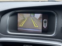 USED 2018 68 VOLVO V40 2.0 T2 GPF R-Design Nav Plus Hatchback 5dr Petrol Manual Euro 6 (s/s) (122 ps) 2 OWNERS FROM NEW+FULL SERVICE HISTORY+WINTER PACK+CRUISE CONTROL+FINANCE AVAILABLE