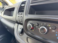 USED 2021 71 RENAULT TRAFIC 2.0 dCi ENERGY 28 Business+ Panel Van 5dr Diesel Manual SWB Standard Roof Euro 6 (s/s) (120 ps) 2021 (71 Reg) One owner from New and Full service history. Nationwide Delivery Available!