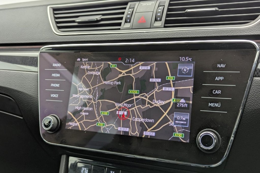 USED 2018 68 SKODA SUPERB 2.0 TDI SportLine Estate 5dr Diesel DSG Euro 6 (s/s) (150 ps) Car Play, Sat Nav, 19" Alloys