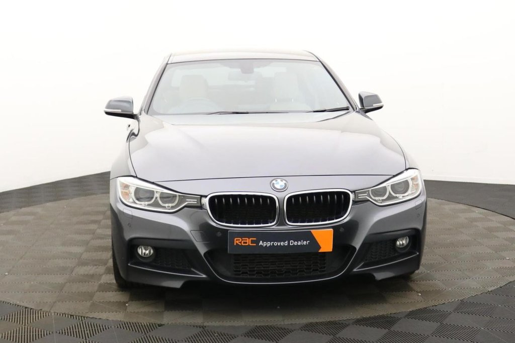 USED 2015 65 BMW 3 SERIES 3.0 330d M Sport Saloon 4dr Diesel Auto Euro 5 (s/s) (258 ps) ** &pound;9,070 Of Optional Extras**
