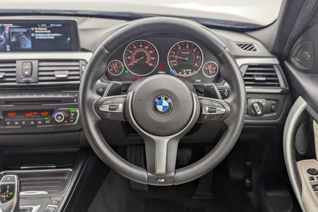 USED 2015 65 BMW 3 SERIES 3.0 330d M Sport Saloon 4dr Diesel Auto Euro 5 (s/s) (258 ps) ** &pound;9,070 Of Optional Extras**