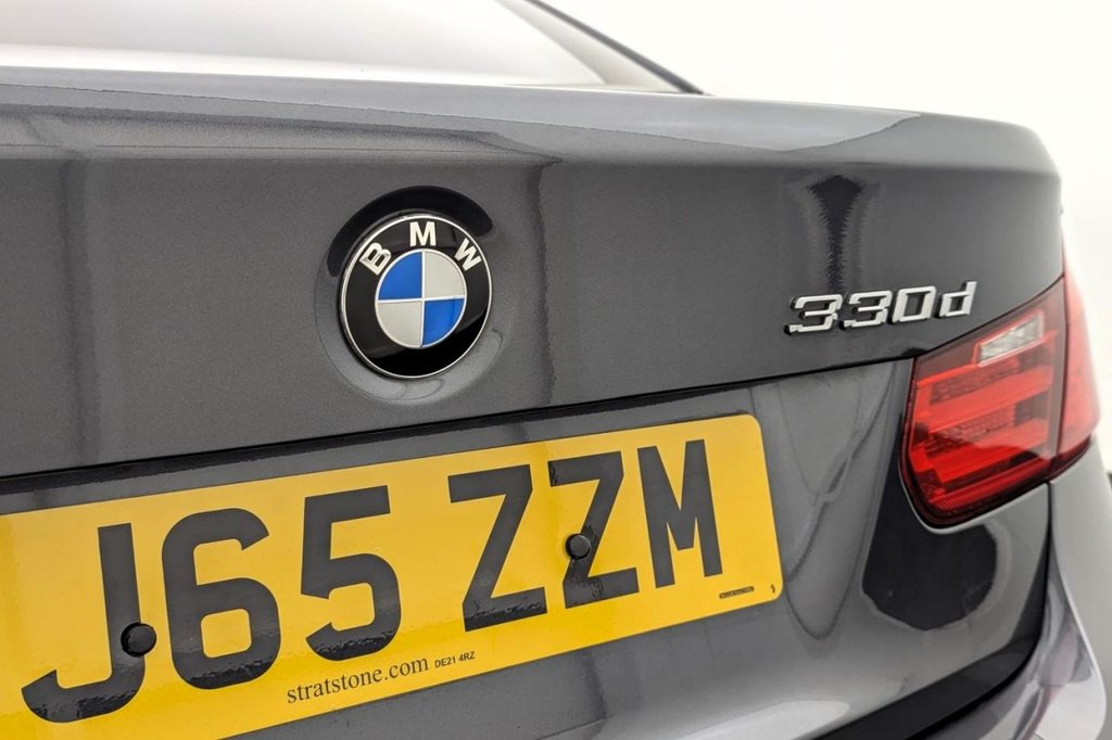 USED 2015 65 BMW 3 SERIES 3.0 330d M Sport Saloon 4dr Diesel Auto Euro 5 (s/s) (258 ps) ** &pound;9,070 Of Optional Extras**