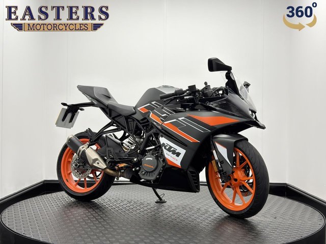 View our KTM RC 125