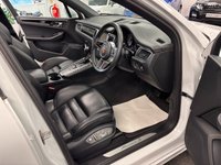 USED 2015 15 PORSCHE MACAN 3.0 TD V6 S SUV 5dr Diesel PDK 4WD Euro 6 (s/s) (258 ps) UK DELIVERY FLAT FEE &pound;250 (SUBJECT TO DEAL) *OVER 100 IMAGES ON OUR WEBSITE*BESPOKE FINANCE ARRANGED*PART EXCHANGE WELCOME*ALL VEHICLES HPI CLEAR