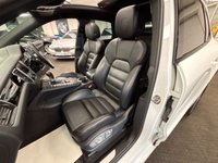 USED 2015 15 PORSCHE MACAN 3.0 TD V6 S SUV 5dr Diesel PDK 4WD Euro 6 (s/s) (258 ps) UK DELIVERY FLAT FEE &pound;250 (SUBJECT TO DEAL) *OVER 100 IMAGES ON OUR WEBSITE*BESPOKE FINANCE ARRANGED*PART EXCHANGE WELCOME*ALL VEHICLES HPI CLEAR