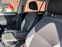 USED 2017 67 SKODA RAPID SPACEBACK 1.0 TSI SE TECH NAV 5 DOOR *SAT NAV*DAB*TOUCH SCREEN*PARK PILOT PARKING SENSORS WITH VISUAL DISPLAY*CRUISE CONTROL*CLIMATE CONTROL*ALLOY WHEELS*REAR SPOILER*BRAND NEW MOT AND SERVICE*LOVELY SERVICE HISTORY WITH 7 SERVICES*
