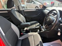 USED 2017 67 SKODA RAPID SPACEBACK 1.0 TSI SE TECH NAV 5 DOOR *SAT NAV*DAB*TOUCH SCREEN*PARK PILOT PARKING SENSORS WITH VISUAL DISPLAY*CRUISE CONTROL*CLIMATE CONTROL*ALLOY WHEELS*REAR SPOILER*BRAND NEW MOT AND SERVICE*LOVELY SERVICE HISTORY WITH 7 SERVICES*