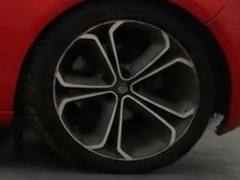 2014 Vauxhall Astra GTC in red — photo 7 of 12